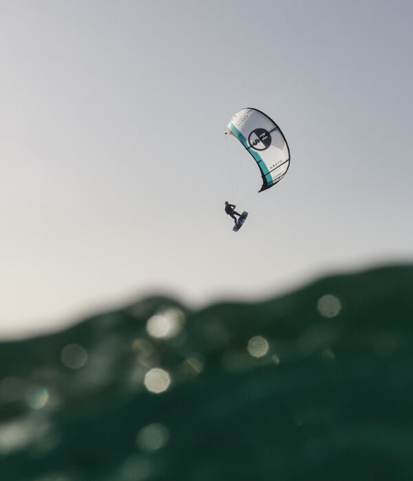 kitesurf trick in lisbon